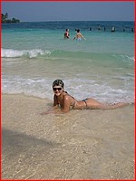 Free up skirt bikini pics