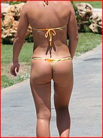 Free up skirt bikini pics