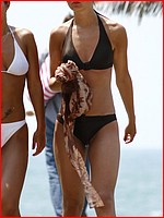 Free up skirt bikini pics