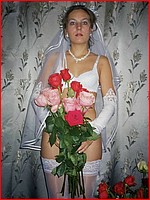Free up skirt bride pics