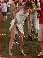 1000s upskirt car show girls photos photos