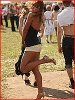 1000s upskirt car show girls photos photos