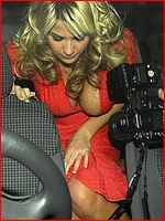 1000s upskirt and downblouse celebrity photos