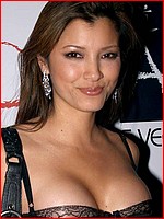 1000s upskirt and downblouse celebrity photos