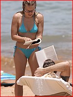 1000s upskirt and downblouse celebrity photos