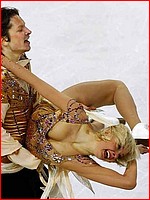 1000s upskirt and downblouse celebrity photos