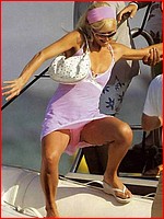 1000s upskirt and downblouse celebrity photos