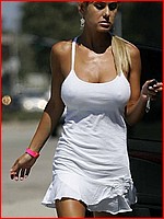 1000s upskirt and downblouse celebrity photos