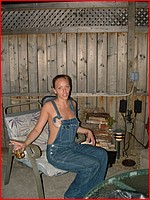 1000s decolte and downblouse photos