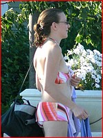 1000s decolte and downblouse photos