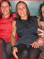 1000s upskirt pantyhose pictures