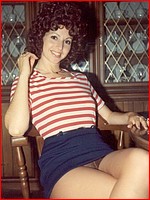 1000s upskirt pantyhose pictures