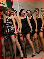 1000s upskirt pantyhose pictures