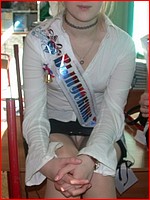 1000s upskirt pantyhose photos