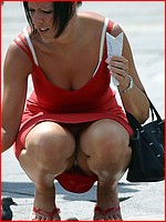 Up skirt pic
