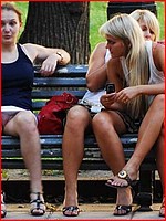 Up skirt pic
