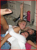 Up skirt pic