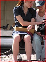 Up skirt pic