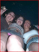Up skirt pic
