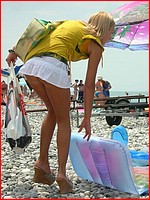 up-skirt-pic-270.jpg
