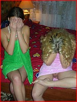 under-skirt-pic-143.jpg