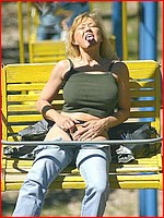 Free up skirt voyeur pics