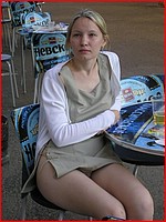 Free up skirt voyeur pics
