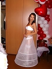 8 pictures - sexy bride picture gallery