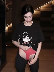 8 pictures - Giulia Wylde Has Arrived