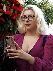 8 pictures - Gia Ohmy Mercedes Bunz
