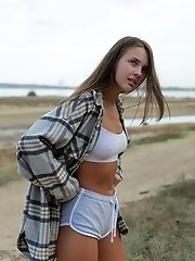8 pictures - "Olya Derkach Roaming Minutes"