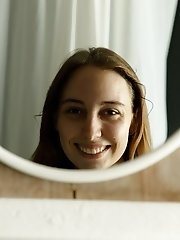 8 pictures - Claudia Veneza Morning Routine One