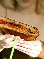 8 pictures - Gia Ohmy In Bacon Charms